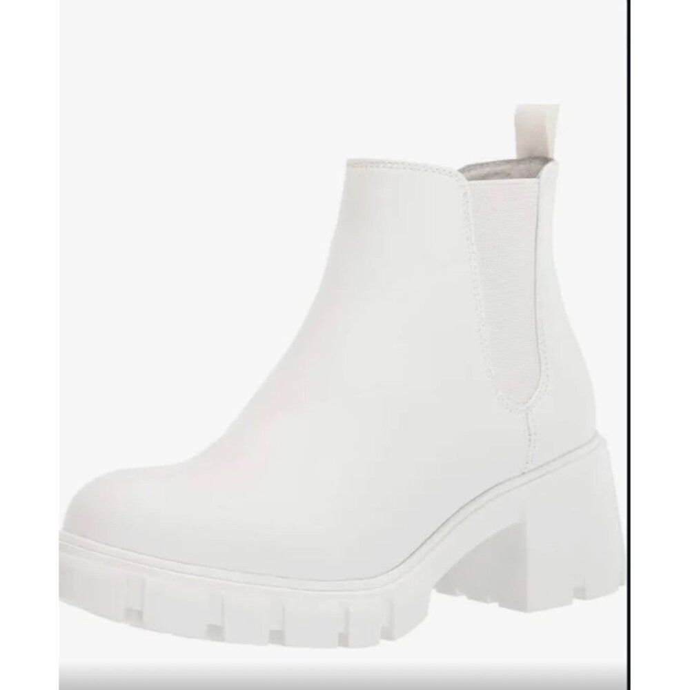 Steve Madden Women White Howler Chelsea Boot Size 10